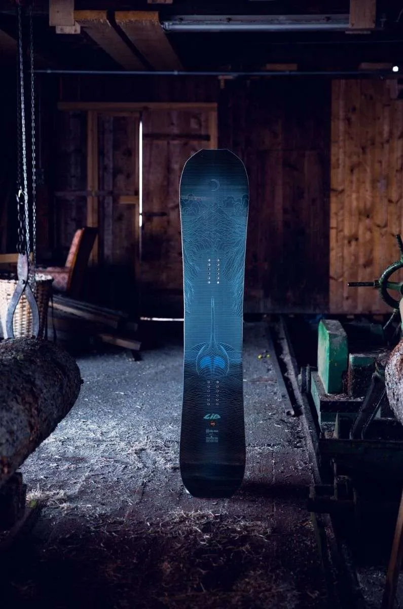 Lib Tech Golden Orca Snowboard 2024